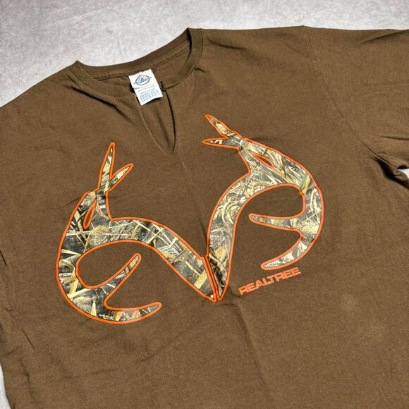 Brown RealTree Graphic T-Shirt - Picture 2 of 3